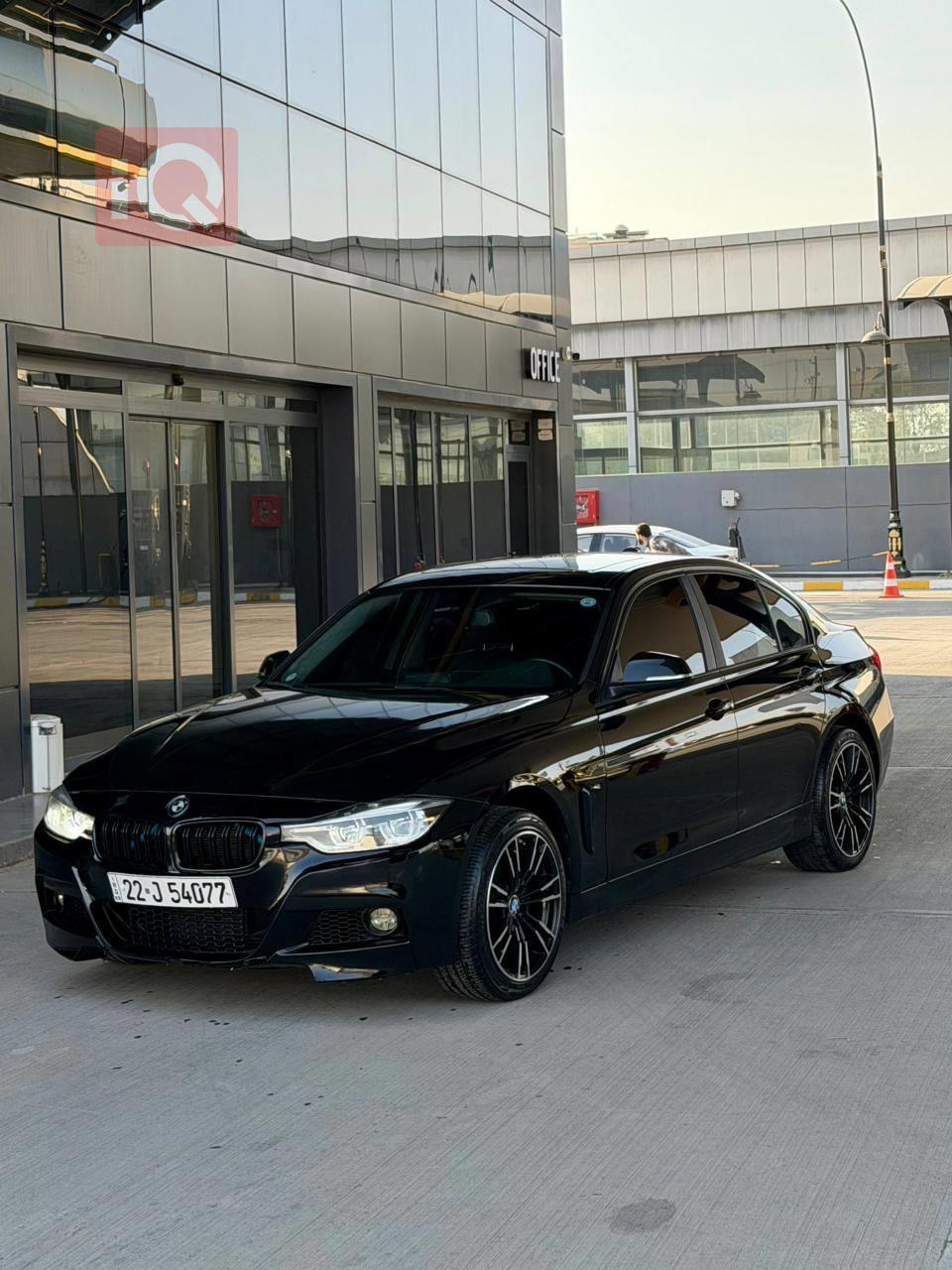 بي ام دبليو الفئة 3